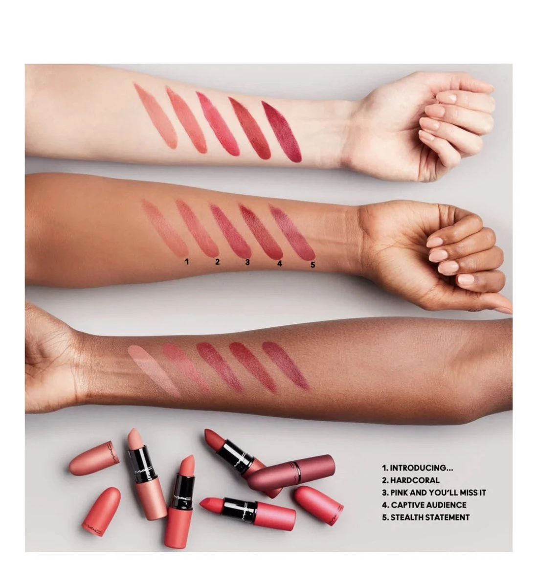 M·A·C Mistletoe Matte Powder Kiss Lipstick - Limited Edition Make-up Set 9 M·A·C Mistletoe Matte Powder Kiss Lipstick - Limited Edition Make-up Set - Afbeelding 7