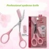 Etude House - Wenkbrauw Trimmer/Schaar/Kam - Roze 1 Etude House - Wenkbrauw Trimmer/Schaar/Kam - Roze -Maybelline Winkel 1200x1200 1222