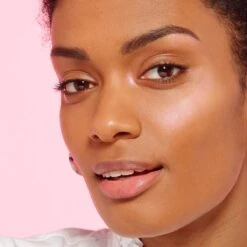 L’Oréal Paris 01 Iconoc Glow Highlighter - Poeder Highlighter - 9 Gr. -Maybelline Winkel 1200x1200 332