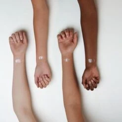 Essence What The Fake! Plumping Lip Filler Lipgloss 4,2 Ml 01 Oh My Plump! 16 Essence What The Fake! Plumping Lip Filler Lipgloss 4,2 Ml 01 Oh My Plump! -Maybelline Winkel 1200x1200 398