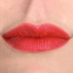 Blèzi® Lip Fix 45 Breezy Red - Lipstick - Lippenstift Langhoudend - Rood Oranje -Maybelline Winkel 1200x1200 451