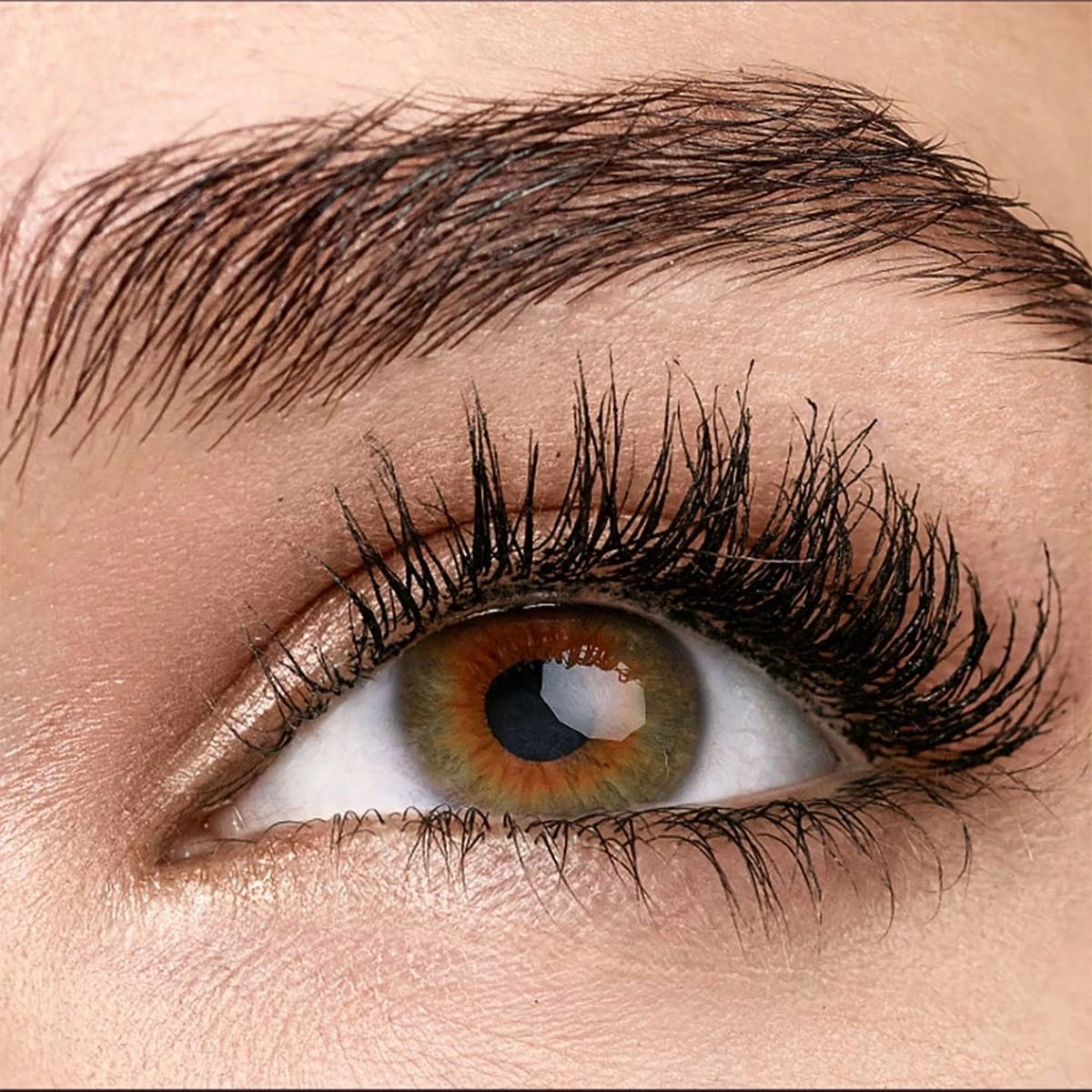 Maybelline Total Temptation Mascara - Zwart 10 Maybelline Total Temptation Mascara - Zwart - Afbeelding 8