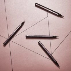 Maybelline Hyper Easy Liner Liquid Eyeliner - 800 Knockout Black -Maybelline Winkel 1200x1200 852