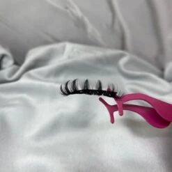 EHH BEAUTY - Lashes - Nepwimpers- Lash Exentions - Mooie Natuurlijke Wimpers - Volume Lashes - Russian Volume 9 EHH BEAUTY - Lashes - Nepwimpers- Lash Exentions - Mooie Natuurlijke Wimpers - Volume Lashes - Russian Volume -Maybelline Winkel 1200x1200 914