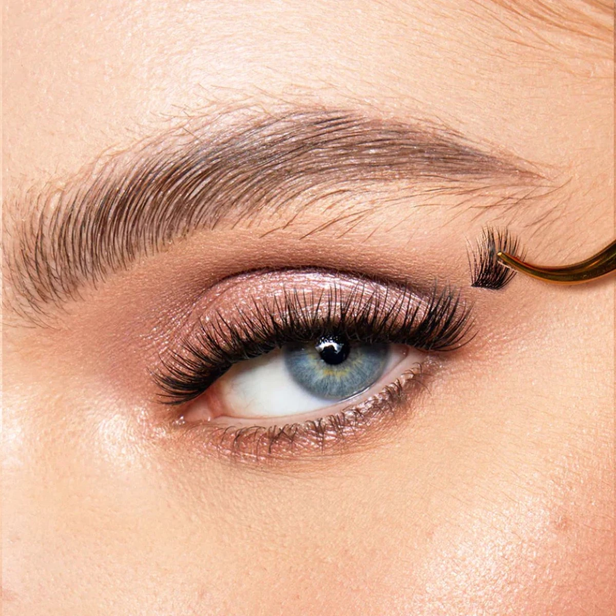 Helioux® - Quicklashes Nepwimpers - DIY Wimpersextensions Voor Thuis - 12mm - Blijven 5+ Dagen Zitten - Complete Set Incl. Wimpers, Lijm, Remover, Pincet - Herbruikbaar - Falscara 3 Helioux® - Quicklashes Nepwimpers - DIY Wimpersextensions Voor Thuis - 12mm - Blijven 5+ Dagen Zitten - Complete Set Incl. Wimpers, Lijm, Remover, Pincet - Herbruikbaar - Falscara