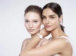 Garnier Face SkinActive - BB Cream Classic Light 5-in-1 Dagverzorging - 2x 50 Ml -Maybelline Winkel 1200x901