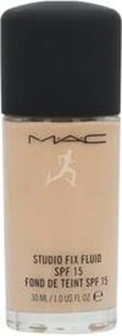 MAC Cosmetics Studio Fix Fluid Foundation - NC15 -Maybelline Winkel 439x1200 1