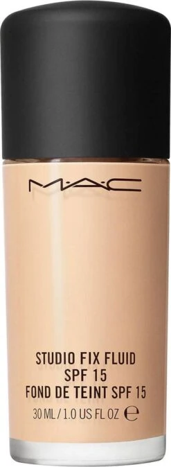 MAC Cosmetics Studio Fix Fluid Foundation - NC15 -Maybelline Winkel 440x1200