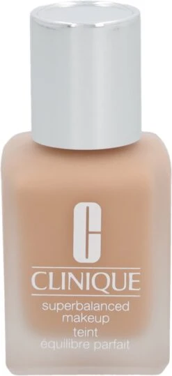 Clinique Superbalanced Foundation - 04 Cream Chamois -Maybelline Winkel 550x1200