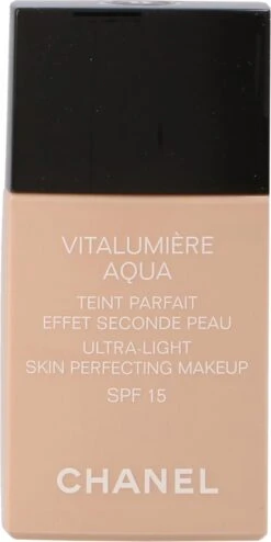 Chanel Vitalumiere Aqua Foundation - 30 Beige - SPF15 - 30 Ml 21 Chanel Vitalumiere Aqua Foundation - 30 Beige - SPF15 - 30 Ml -Maybelline Winkel 600x1200 1