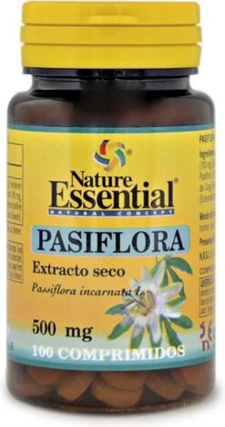 NYX Professional Makeup - Born To Glow Naturally Radiant Foundation - Natural -Maybelline Winkel 635x1200