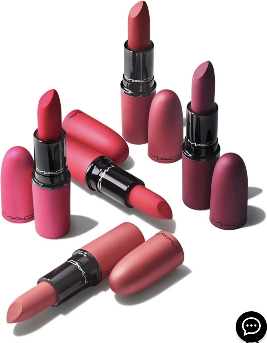 M·A·C Mistletoe Matte Powder Kiss Lipstick - Limited Edition Make-up Set 4 M·A·C Mistletoe Matte Powder Kiss Lipstick - Limited Edition Make-up Set - Afbeelding 2