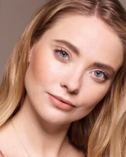 Max Factor Facefinity Bronzer - 002 Warm Tan -Maybelline Winkel 959x1200 1