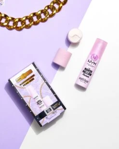 NYX Professional Makeup - Holidays 2022 Mrs Claus - Marshmellow Primer Giftset - Primer & Sponsje 8 NYX Professional Makeup - Holidays 2022 Mrs Claus - Marshmellow Primer Giftset - Primer & Sponsje -Maybelline Winkel 959x1200